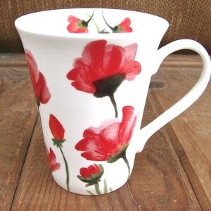 Mikasa Coffee Cup Mug Keira Floral Red Poppy on White Bone China 14 oz